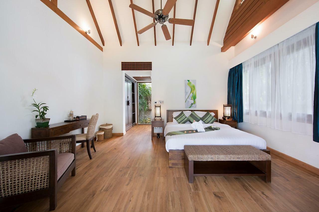 Baan Chao Lay Villa Lipa Noi Exterior photo